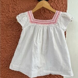 Gap Toddler Girls Embroidered Peasant Shirt White Pink Size 4T
